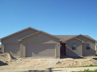 4427 E Rotamer Rd, Janesville, WI 53546