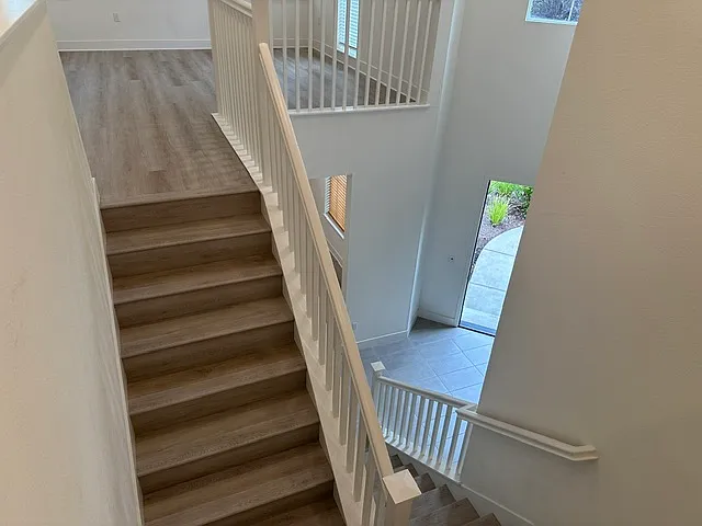 100 Village Ln — Photo 13
