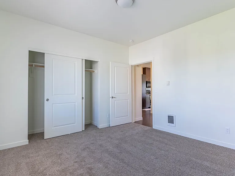 Riverplace Apartment Homes — Photo 7