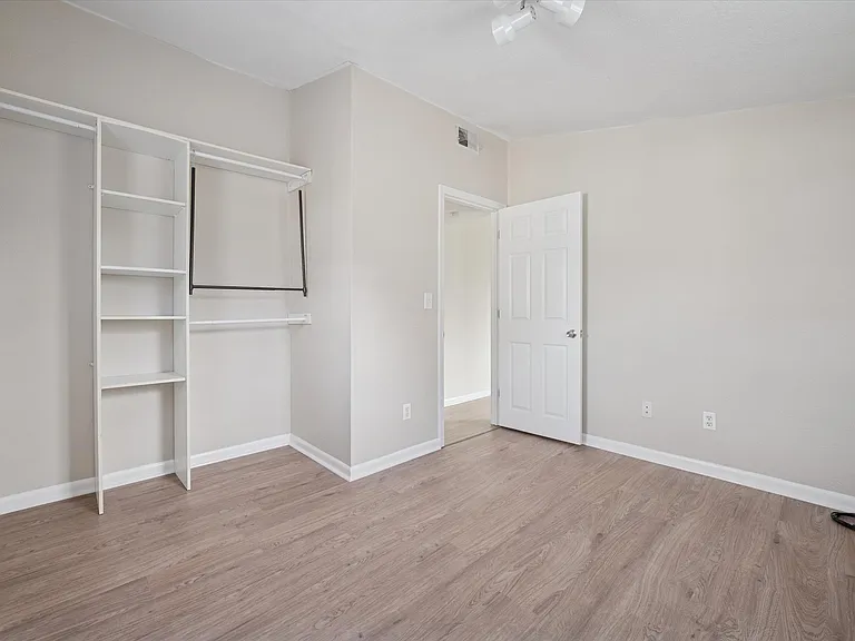 1278 Hugo St — Photo 13