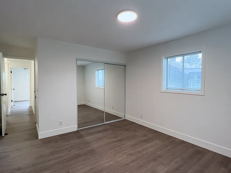 3914 SE 13th Ave — Photo 14