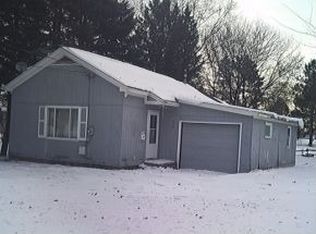 612 S Cleveland St, Shawano, WI 54166