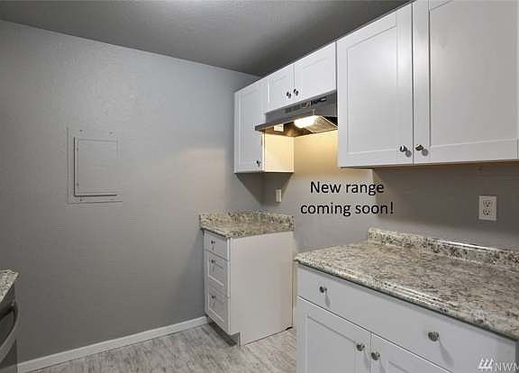 3rd image of 17533 149th Ave SE Unit A2