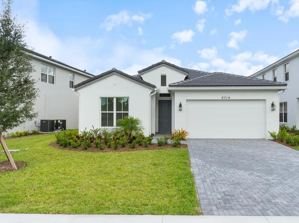 6714 SE Lost Pne Drive #2, Stuart, FL 34997