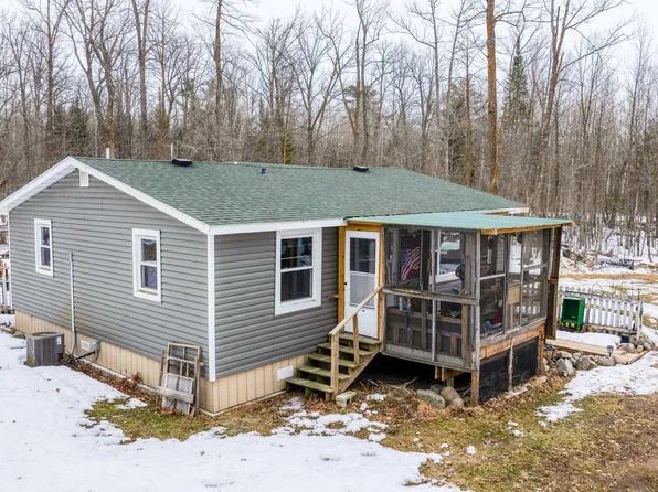 2222 Lake Shore Dr NW, Cass Lake, MN 56633