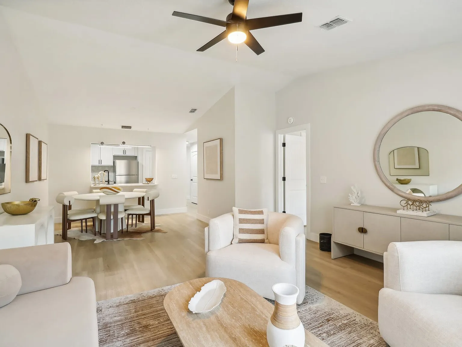 Mod Villas — Photo 2