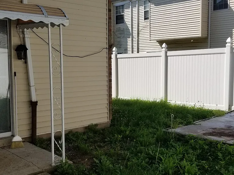 8531 Cratin Pl — Photo 16