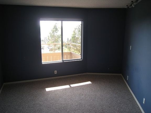 5th image of 5708 Baltimore Dr Unit 407