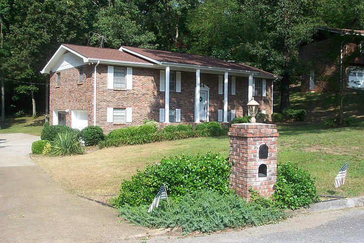 1st image of 4211 Lake Haven Ln