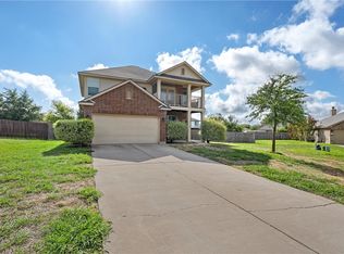 6716 Serena Ln, Woodway, TX 76712