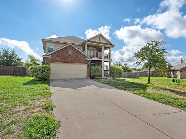 6716 Serena Ln, Woodway, TX 76712