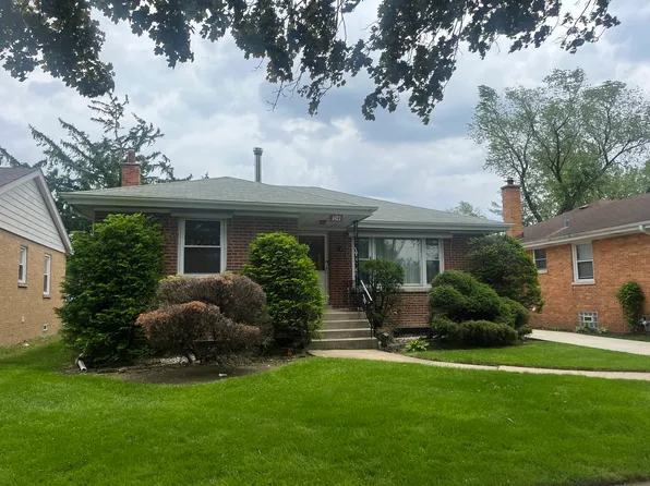 1927 Manchester Ave, Westchester, IL 60154