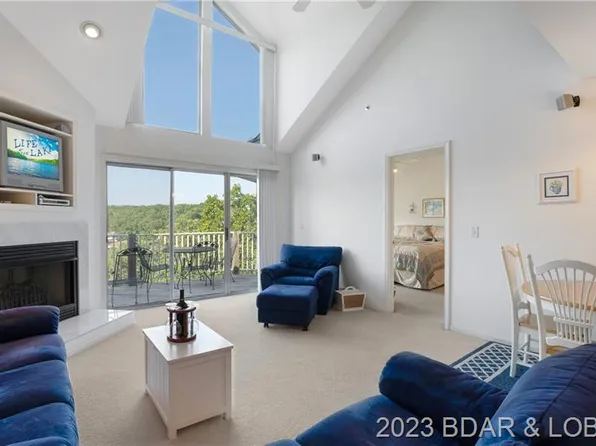 1481 Ledges Dr #B43, Osage Beach, MO 65065