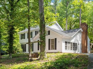 6810 Falconbridge Rd, Chapel Hill, NC 27517
