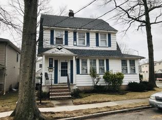 73 Summit Rd, Staten Island, NY 10307
