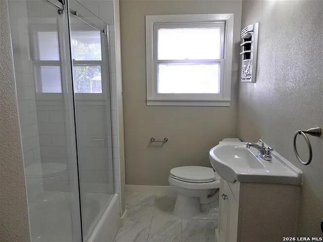 555 N Union Ave — Photo 22