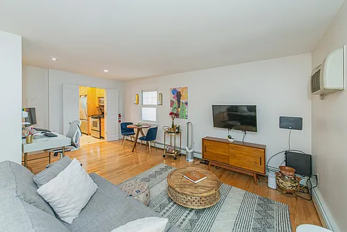 39 Harrison Ave #9 Photo 1