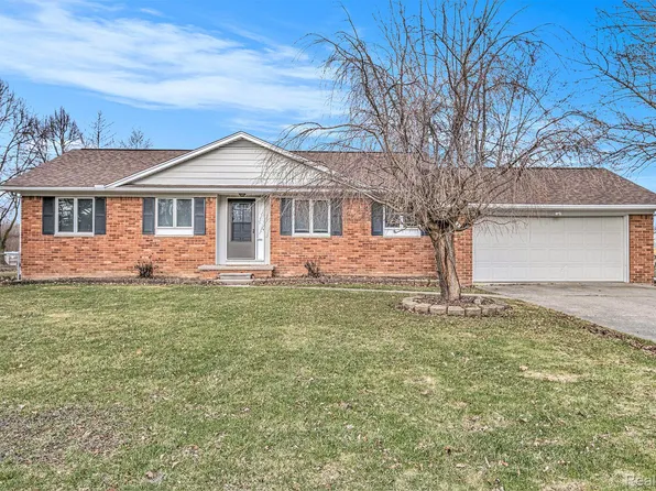 5396 Torrey Rd, Flint, MI 48507