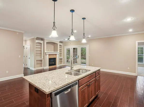 Mansions At Canyon Creek Apartments