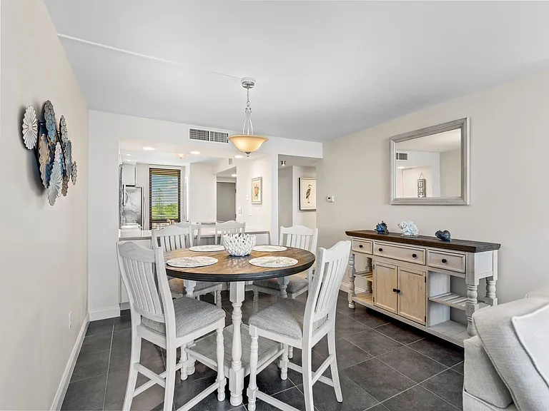 1480 Ocean Dr #5E — Photo 9