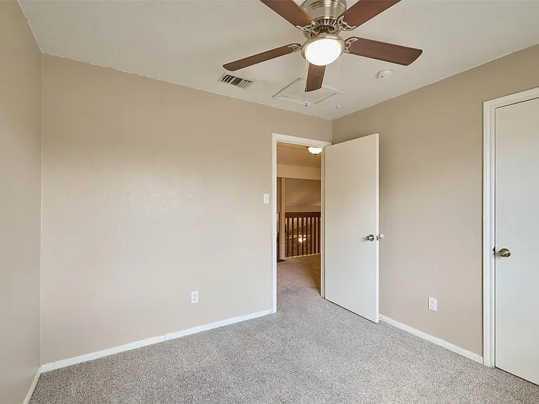 23311 Grand Rapids Ln — Photo 27