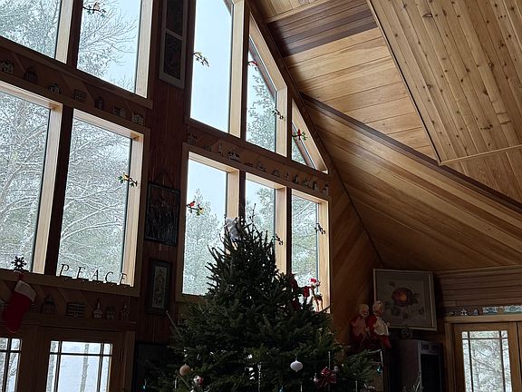 2nd floor living room