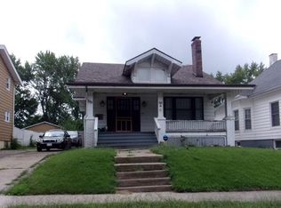 653 W Cushing St, Decatur, IL 62526