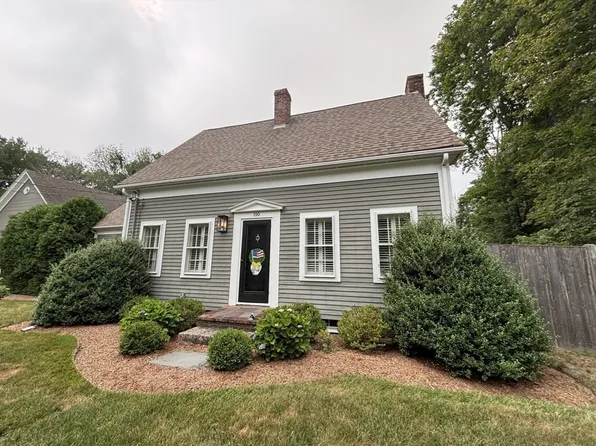 190 Mountain Ave, Pembroke, MA 02359