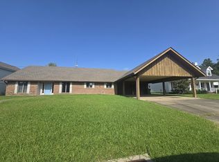 1308 S Rue Des Chene, Westlake, LA 70669
