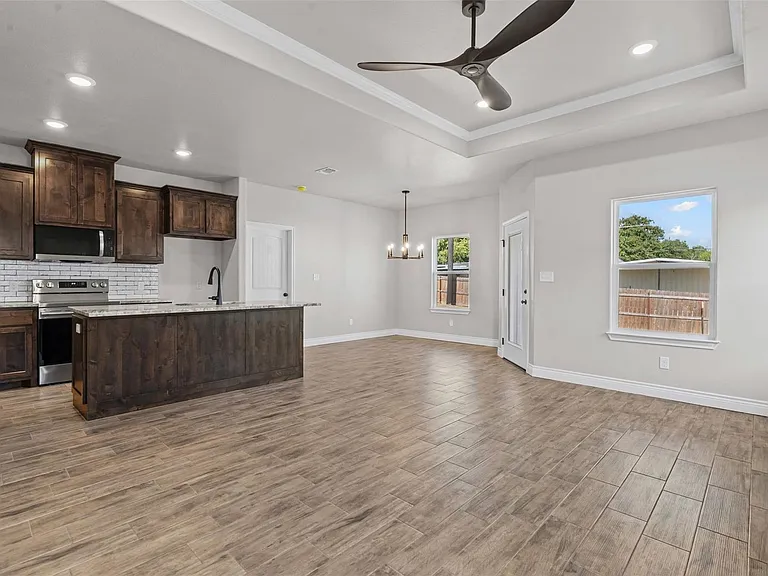 3402 Hilltop Rd — Photo 13