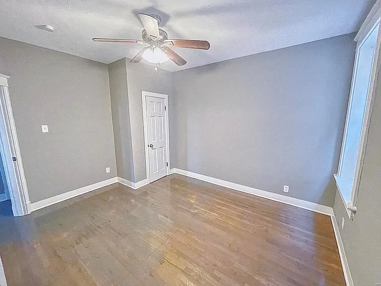 4219 Dewey Ave #A — Photo 8