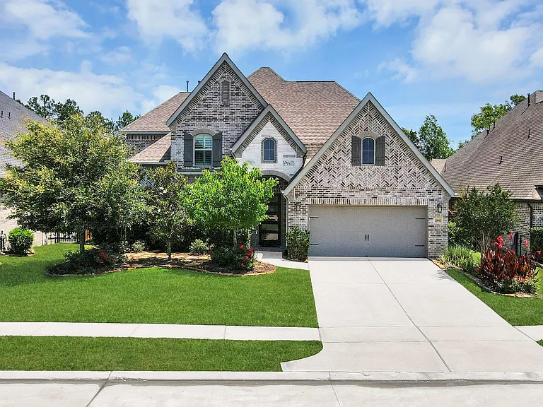 28045 Woodland Bend Way — Photo 2