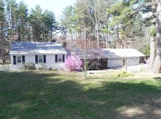 17 Puritan Rd, Wenham, MA 01984