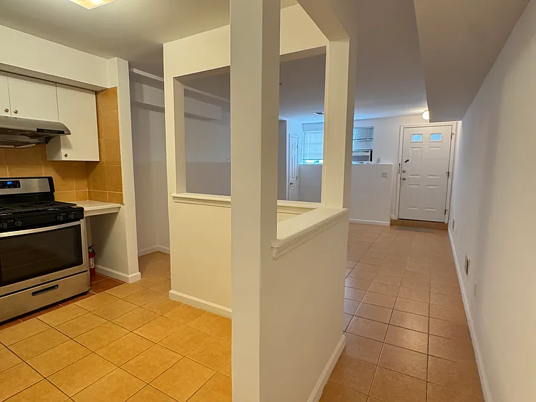 22 Orbit Ln #BASEMENT — Photo 1