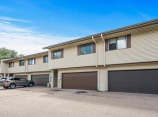 406 Pleasant Dr, Hastings, MN 55033