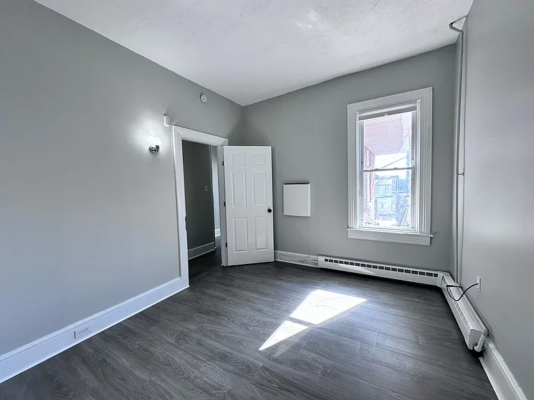 312 W North Street — Photo 11