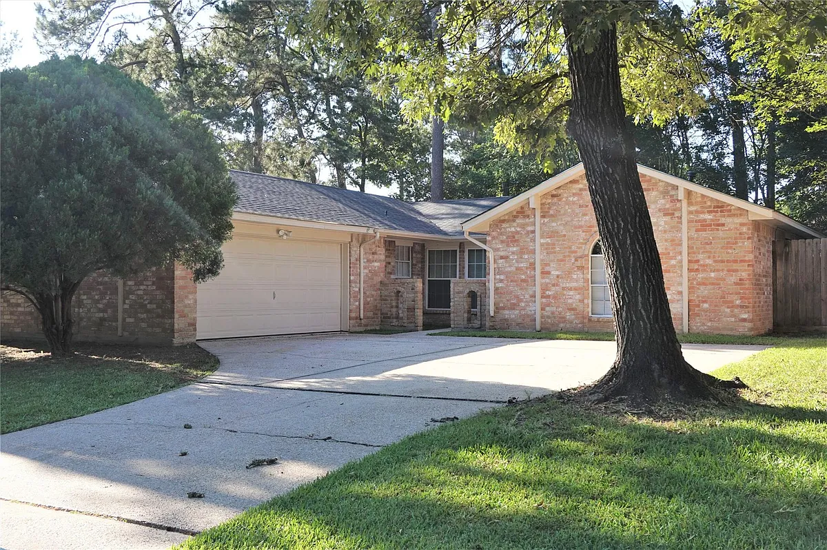Building Photo - 2727 Tinechester Dr