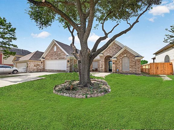 2nd image of 12423 May Laurel Dr