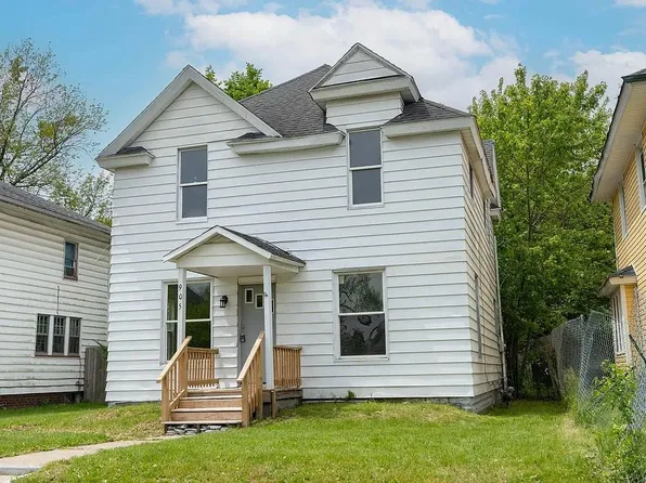 905 N Adams St, South Bend, IN 46628