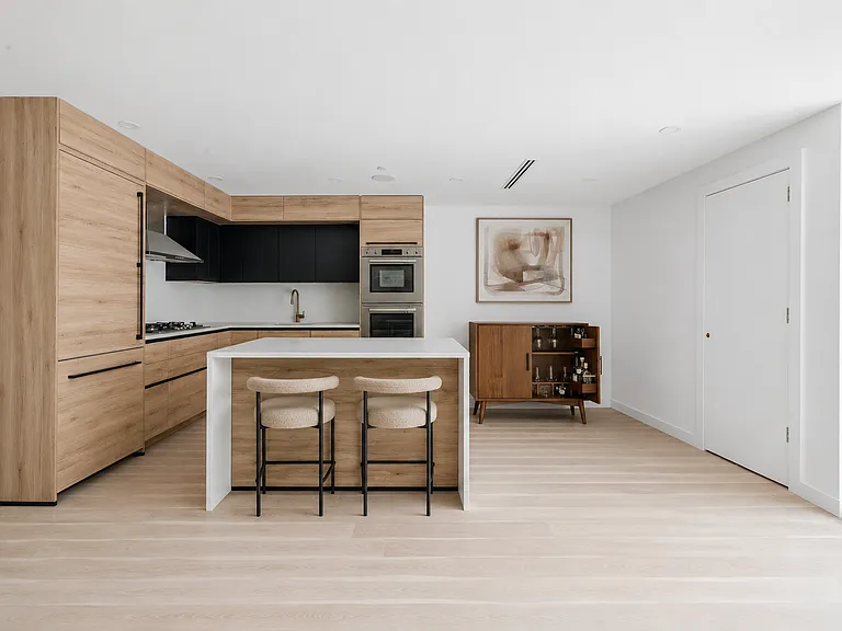 144 Freeman St #1 — Photo 4