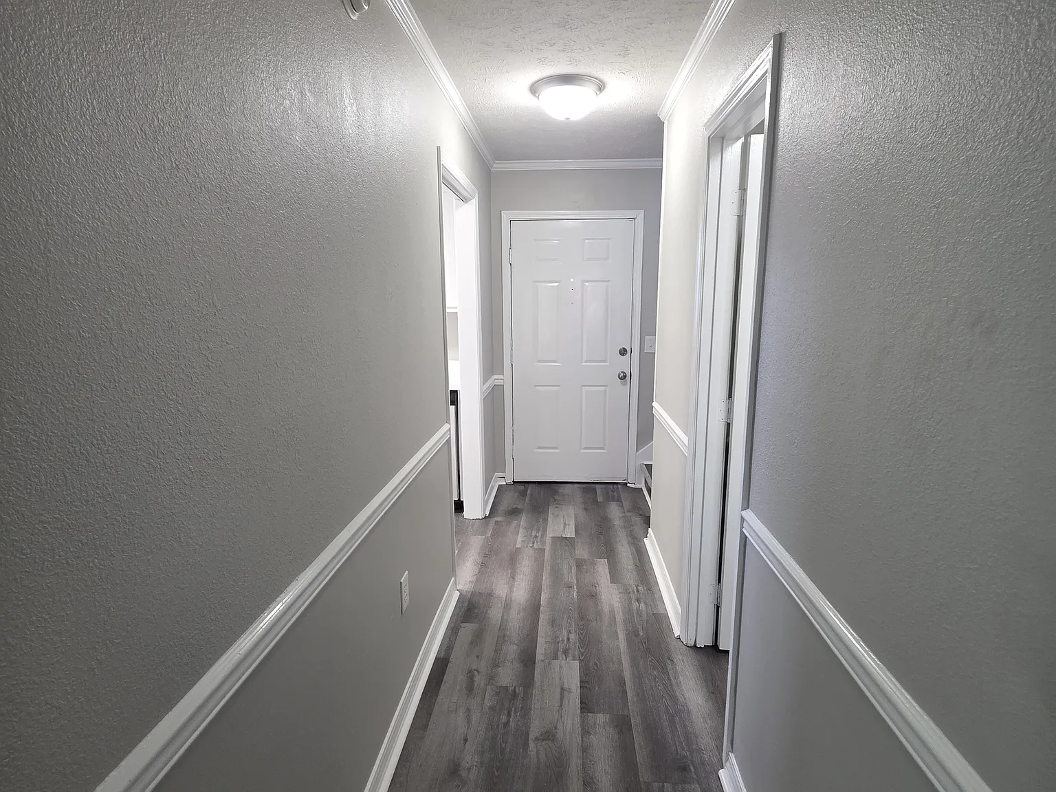 2 bed, 1.5 bath, 1350 sqft, $1,375 — Photo 3