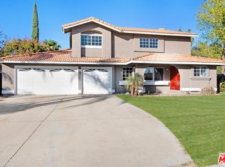 1066 W Shamrock St, Rialto, CA 92376