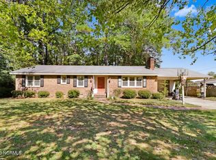105 Terry St, Lucama, NC 27851