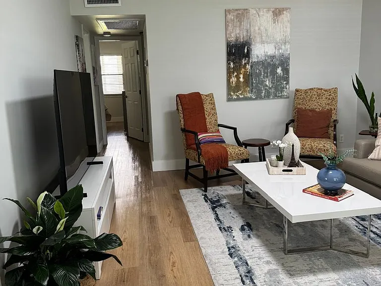 124 Oakridge Cir #124-I — Photo 8
