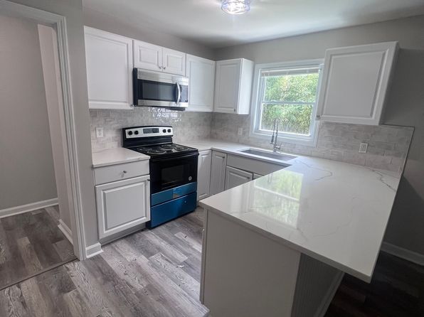 2804-2806 Donovan Pl #2804