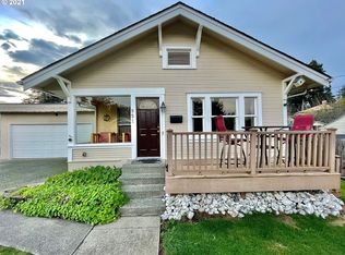 951 N 9th St, Coos Bay, OR