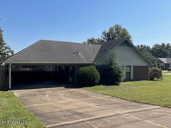 3rd image of 2982 Waverly Dr