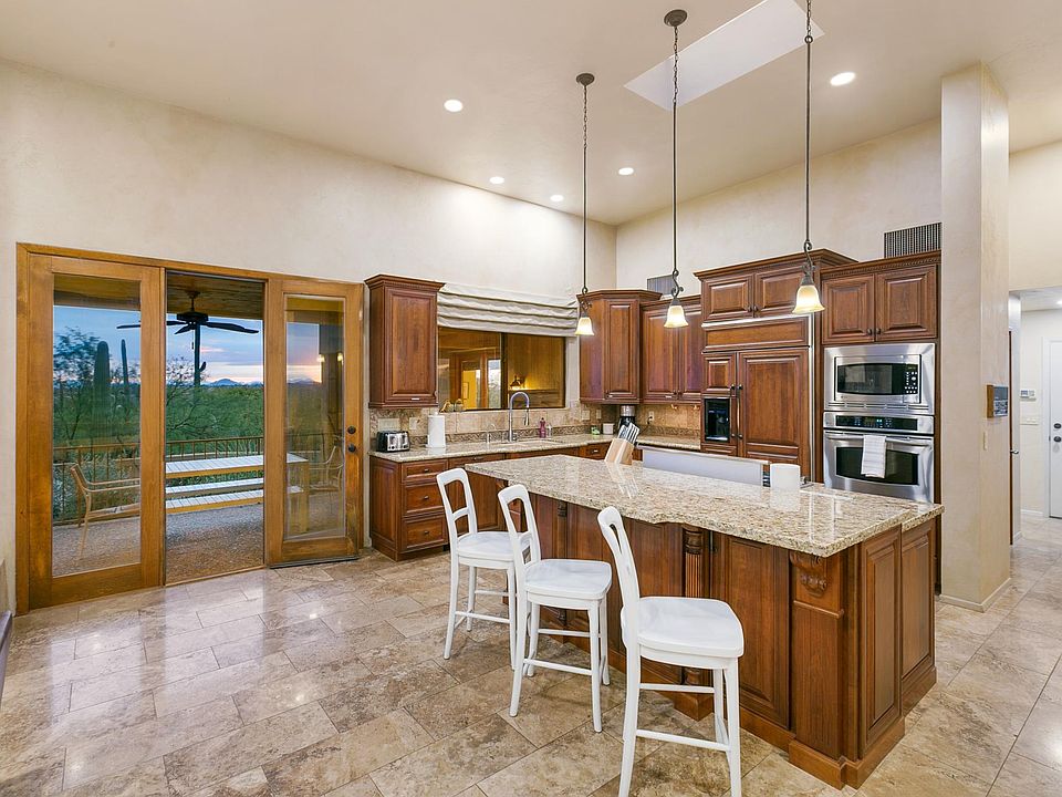 1st image of 6310 N Canon Del Pajaro