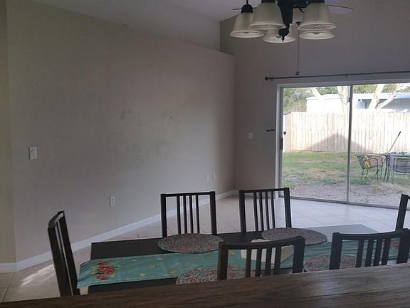 5th image of 3864 Bayshore Cir