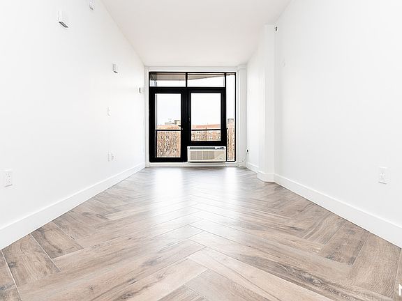 5th image of 706 Ocean Pkwy #3F